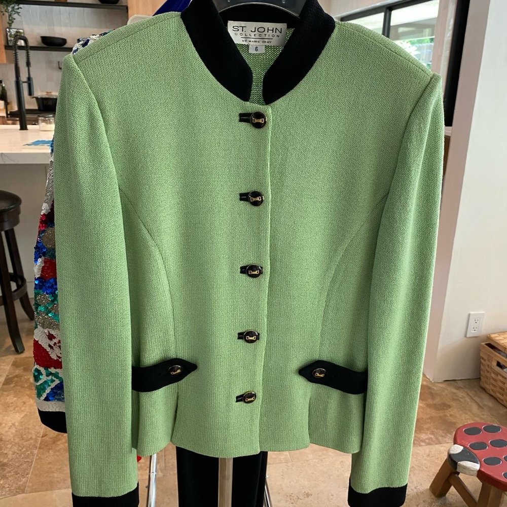 St. John Collection by Marie Gray GRN Jacket Sz 6